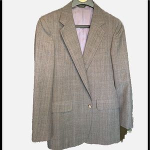 Men’s sport jacket.  By Corbin.  100% wool.  40R